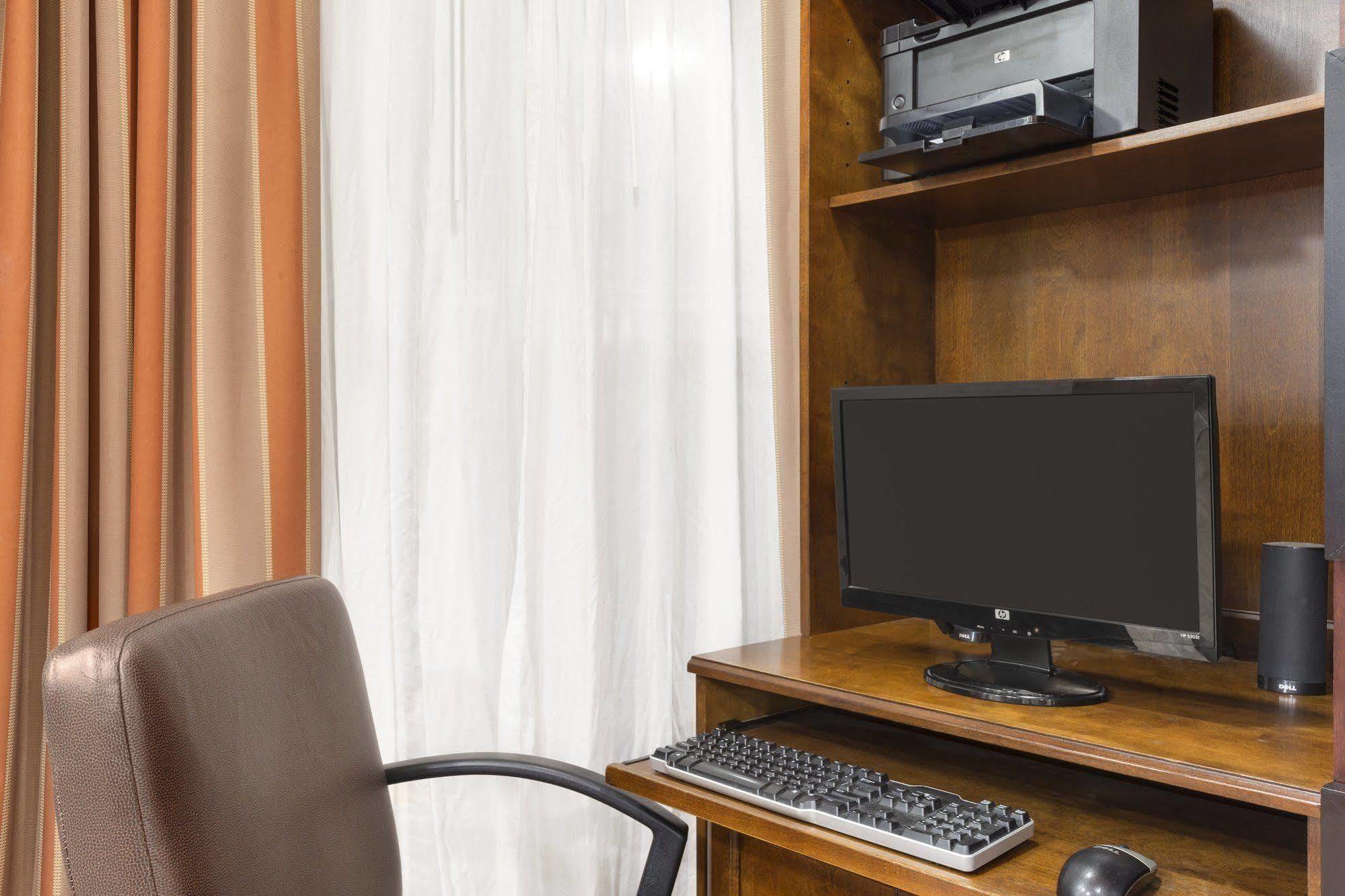 Country Inn & Suites By Radisson, Savannah I-95 North, Ga Порт Уентуърт Екстериор снимка